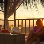 Kamelya World Vacation Club Side